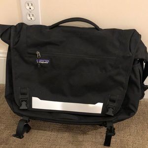 Patagonia messenger bag